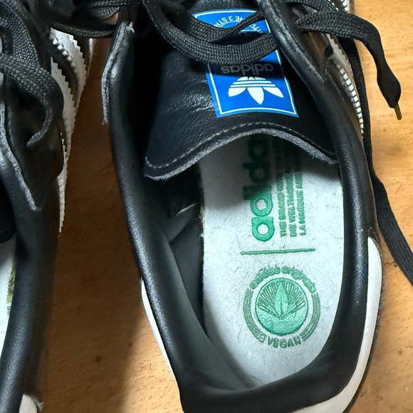 Adidas Samba: black & gray US 6.5 men’s (7.5 women’s) - Picture 9 of 11